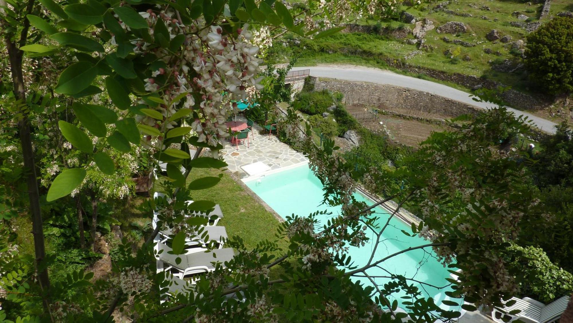 Acropole Asco Hotel Exterior photo